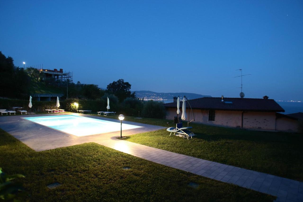 Panorama Lake View, Pool & Garden, 2 Bathrooms, Kingsize & Single-Beds, Fast Internet Тосколано-Мадерно Экстерьер фото