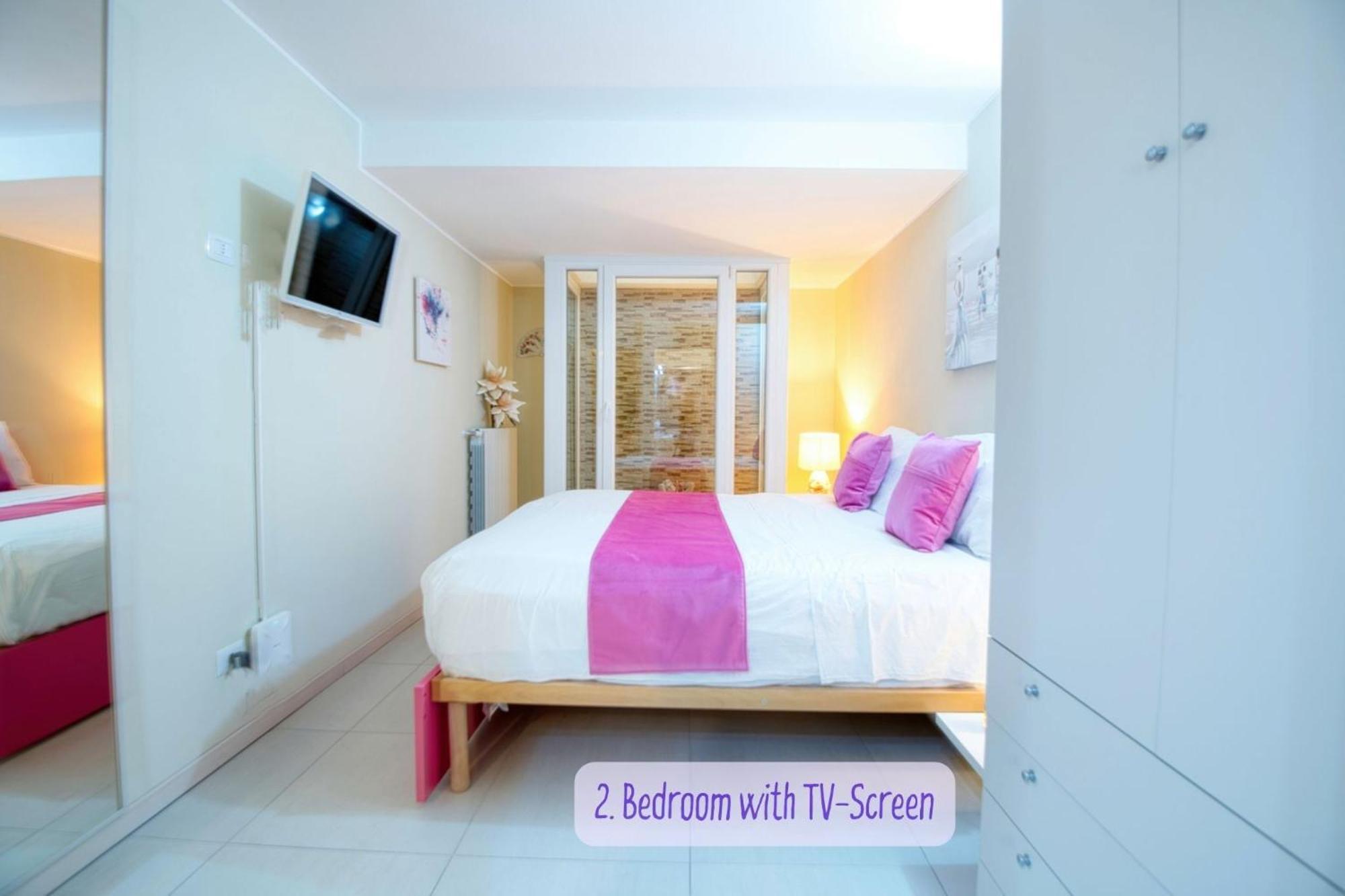 Panorama Lake View, Pool & Garden, 2 Bathrooms, Kingsize & Single-Beds, Fast Internet Тосколано-Мадерно Экстерьер фото