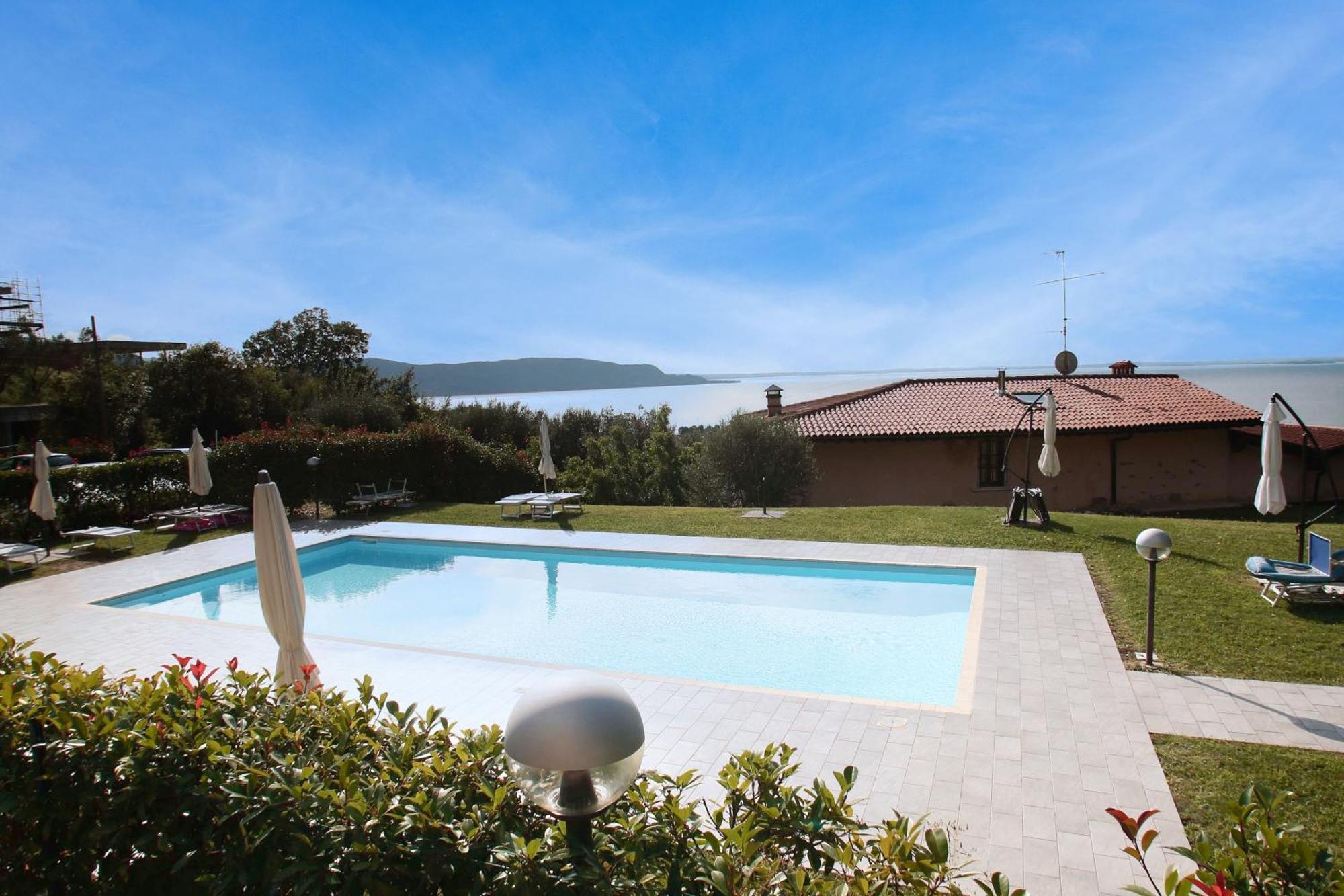 Panorama Lake View, Pool & Garden, 2 Bathrooms, Kingsize & Single-Beds, Fast Internet Тосколано-Мадерно Экстерьер фото